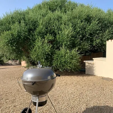 בית כפרי Stazzu Nuraghe Mannucciu רנה מג'ורה