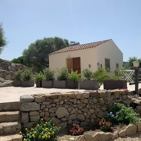 בית כפרי Stazzu Nuraghe Mannucciu