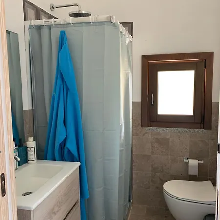 Stazzu Nuraghe Mannucciu Kır Evi *